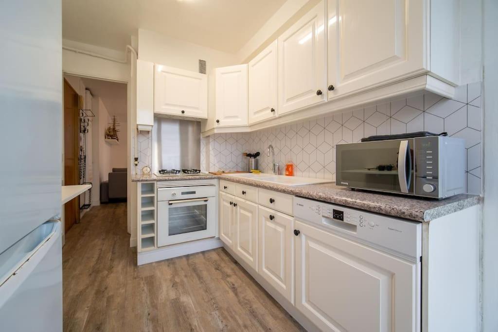 Fully Equipped Apartment Balcony Sleeps 7 Wifi Marsilia Exterior foto